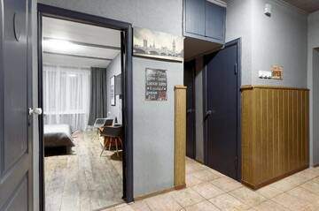 Фото номера Апартаменты с 3 спальнями Апартаменты V 80-28 MODERN SUPER LOFT - THREE NEW 3BEDROOMS 100 m2 FOR BIG COMPANY, GOOD VIEW ON OLYMPIC STADIUM, Velyka Vasylkivska St, 80 г. Киев 55