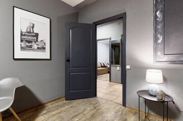 Фото номера Апартаменты с 3 спальнями Апартаменты V 80-28 MODERN SUPER LOFT - THREE NEW 3BEDROOMS 100 m2 FOR BIG COMPANY, GOOD VIEW ON OLYMPIC STADIUM, Velyka Vasylkivska St, 80 г. Киев 61