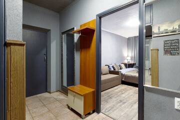 Фото номера Апартаменты с 3 спальнями Апартаменты V 80-28 MODERN SUPER LOFT - THREE NEW 3BEDROOMS 100 m2 FOR BIG COMPANY, GOOD VIEW ON OLYMPIC STADIUM, Velyka Vasylkivska St, 80 г. Киев 35