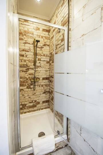 Фото номера Апартаменты с балконом Отель Scandinavian Apartments г. Киев 8