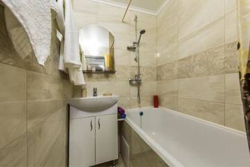 Фото номера Апартаменты с 1 спальней Апартаменты Warm, cozy flat near the metro. г. Киев 47