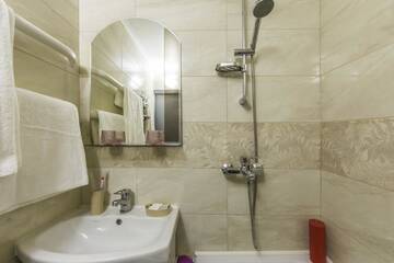 Фото номера Апартаменты с 1 спальней Апартаменты Warm, cozy flat near the metro. г. Киев 15