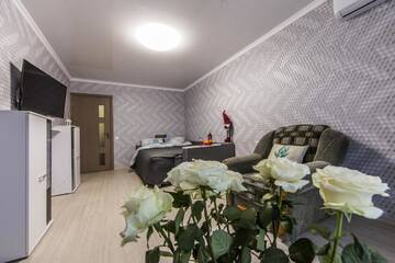 Фото номера Апартаменты с 1 спальней Апартаменты Warm, cozy flat near the metro. г. Киев 25