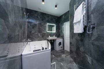 Фото номера Люкс с кроватью размера &quot;queen-size&quot; и гидромассажной ванной Апарт-отели Luxury Apartments Arena Guliver г. Киев 4