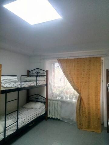 Фото номера Кровать в общем 8-местном номере Хостелы A&amp;S Hostel Vasilkovsky г. Киев 4