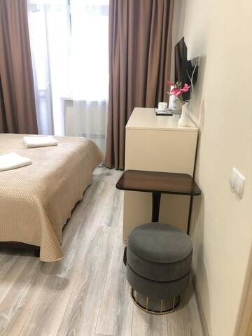Фото номера Небольшой двухместный номер с 1 кроватью Апартаменты East Residence Gray г. Киев 2