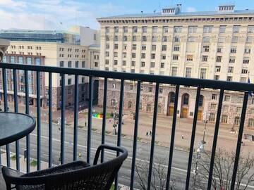 Фото номера Апартаменты с 2 спальнями Апартаменты Amazing view of Khreshchatyk! г. Киев 117