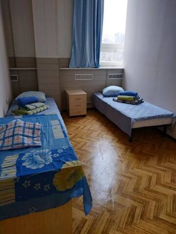 Фото номера Двухместный номер с 2 отдельными кроватями Хостелы IHOTEL Чернігівський г. Киев 5