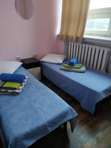 Фото номера Двухместный номер с 2 отдельными кроватями Хостелы IHOTEL Чернігівський г. Киев 4