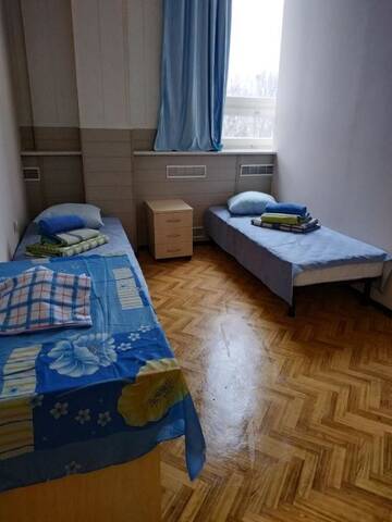 Фото номера Двухместный номер с 2 отдельными кроватями Хостелы IHOTEL Чернігівський г. Киев 12