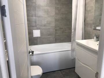 Фото номера Апартаменты с 1 спальней Апартаменты 199A Smart cozy Apartment nearby with Central Reilway Station г. Киев 19