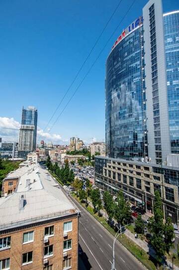 Фото номера Двухместный номер с 1 кроватью Отель Kyiv Panorama Apartments near Gulliver г. Киев 13