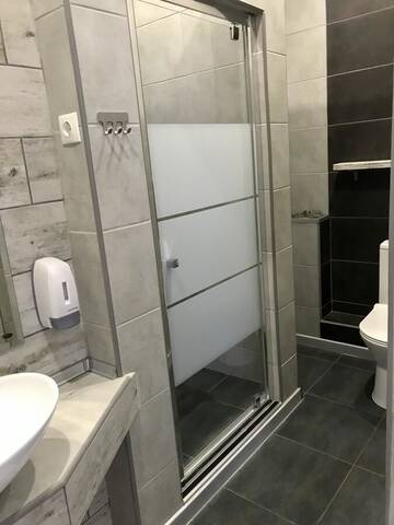 Фото номера Апартаменты с 1 спальней Апартаменты HSsapphire г. Киев 37