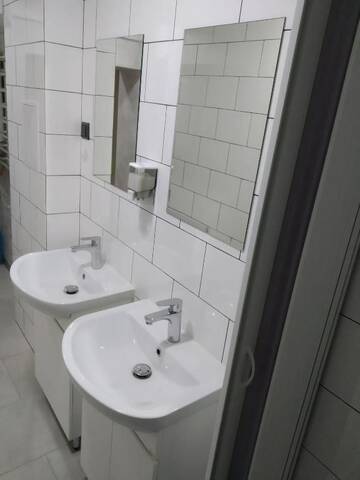 Фото номера Стандартный двухместный номер с 2 отдельными кроватями Хостелы Mega Hostel г. Киев 10