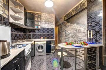 Фото номера Апартаменты с 3 спальнями Апартаменты Four-room apartment near the Opera of Ukraine г. Киев 34