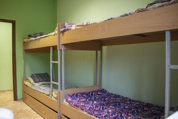 Фото номера Кровать в общем 6-местном номере для мужчин Хостелы Arcobaleno Home г. Киев 6