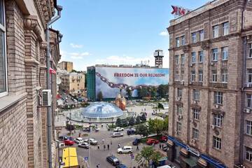 Фото номера Улучшенные апартаменты Апартаменты KyivHome on Independence Square г. Киев 15
