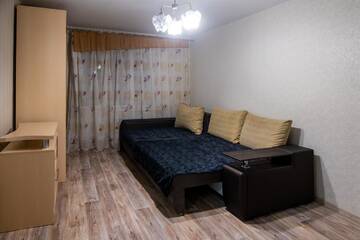 Фото номера Улучшенные апартаменты Апартаменты APARTMENS street Trostyanetskaya г. Киев 13
