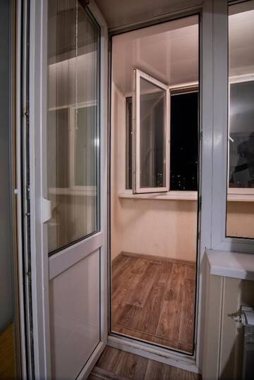 Фото номера Улучшенные апартаменты Апартаменты APARTMENS street Trostyanetskaya г. Киев 23