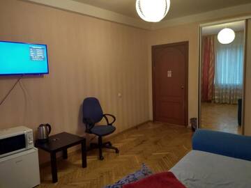 Фото номера Стандартный двухместный номер с 1 кроватью и общей ванной комнатой Апарт-отели Alaska г. Киев 6