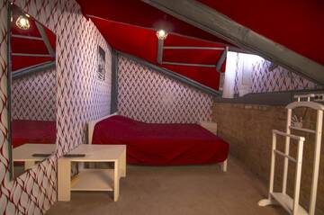 Фото номера Двухместный номер с 1 кроватью Хостелы Lucky Hostel на Крещатике г. Киев 3