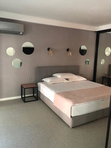 Фото номера Апартаменты-студио Апартаменты Apartment on Hoholivska 1-3 г. Киев 7
