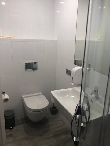 Фото номера Апартаменты Апартаменты Apartment on Hoholivska 1-3 г. Киев 38