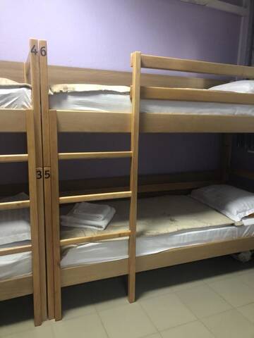 Фото номера Спальное место на двухъярусной кровати в общем номере для женщин Хостелы Сон та Кава г. Киев 8