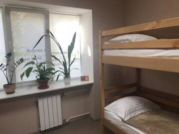 Фото номера Спальное место на двухъярусной кровати в общем номере для мужчин Хостелы Сон та Кава г. Киев 8