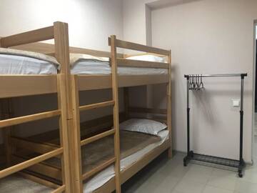 Фото номера Спальное место на двухъярусной кровати в общем номере для мужчин Хостелы Сон та Кава г. Киев 16