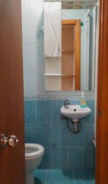 Фото номера Апартаменты Апартаменты Khoroshaya Kvartira Goloseevskaya 3 г. Киев 7
