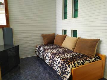 Фото номера Апартаменты с 3 спальнями Апартаменты KyivHome with 3bedrooms, Jaccuzzi, Sauna г. Киев 72