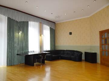 Фото номера Апартаменты с 3 спальнями Апартаменты KyivHome with 3bedrooms, Jaccuzzi, Sauna г. Киев 58