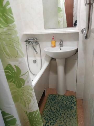 Фото номера Апартаменты Апартаменты Comfortable flat near Dnieper &amp; 12 min. of centre г. Киев 37