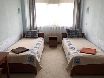 Фото номера Двухместный номер эконом-класса с 2 отдельными кроватями Отель Mini Hotel on Brovarskaya г. Киев 12