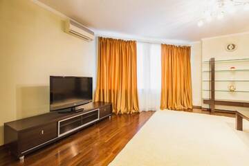 Фото номера Апартаменты Апартаменты VIP apt."Modern" near metro, airport г. Киев 43