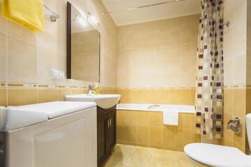 Фото номера Апартаменты Апартаменты VIP apt."Modern" near metro, airport г. Киев 19