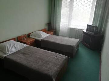 Фото номера Бюджетный двухместный номер с 1 кроватью или 2 отдельными кроватями Санаторий Санаторий-отель Феофания г. Киев 11