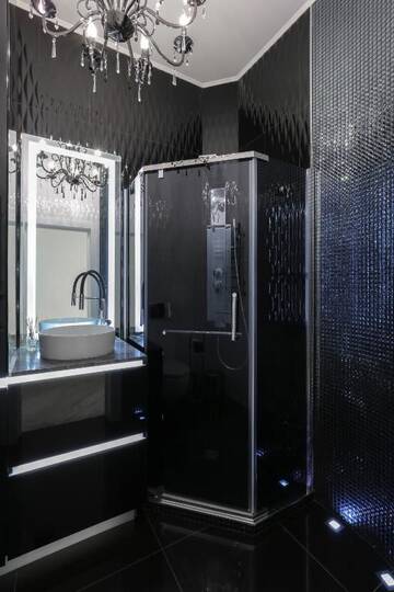 Фото номера Апартаменты Делюкс Апартаменты Black&amp;White Apartment in Smart Plaza г. Киев 56