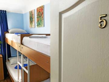 Фото номера Кровать в общем 6-местном номере Хостелы Alla House Hostel г. Киев 3