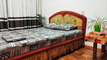 Фото номера Двухместный номер с 1 кроватью и общим туалетом Хостелы Alla House Hostel г. Киев 5