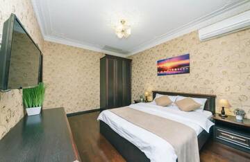 Фото номера Апартаменты Апартаменты Luxury on 4 Kreschatik street г. Киев 34