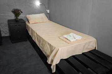 Фото номера Небольшой одноместный номер Хостелы Black Wood г. Киев 7