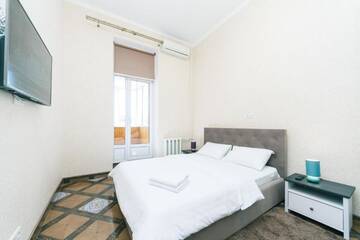 Фото номера Апартаменты Апартаменты 3 bedrooms on Maidan г. Киев 43