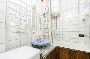 Фото номера Кровать в общем 6-местном номере для мужчин и женщин Хостелы Sun City Hostel 2 г. Киев 6