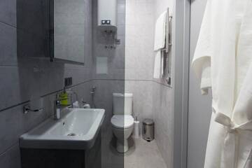Фото номера Улучшенные апартаменты Апарт-отели Апартотель Sumskaya Apartments г. Киев 6