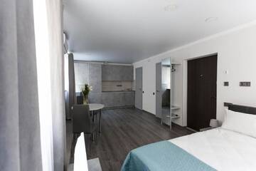 Фото номера Апартаменты - 1-й этаж Апарт-отели Апартотель Sumskaya Apartments г. Киев 5