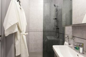 Фото номера Апартаменты - 1-й этаж Апарт-отели Апартотель Sumskaya Apartments г. Киев 3