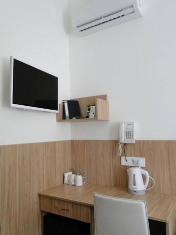Фото номера Улучшенный двухместный номер с 1 кроватью Мини-отель Mini ELEGANT г. Киев 24
