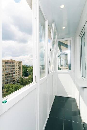 Фото номера Апартаменты с балконом Апартаменты Bulvar Lesi Ukrainki 15a г. Киев 25